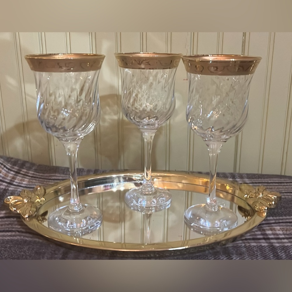 Set of Vintage Goblets 24kt Gold Rims 3 - Picture 2 of 5